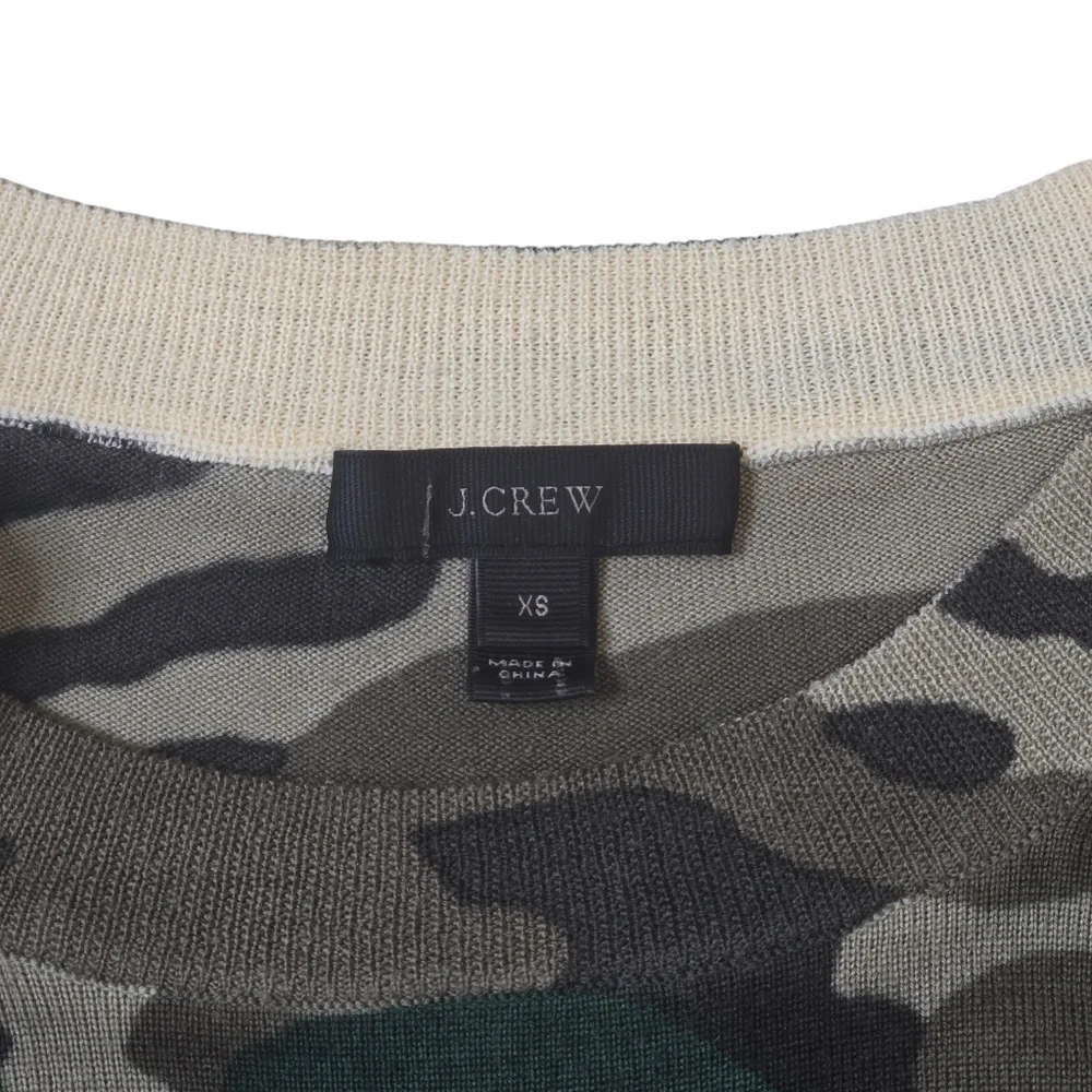J. Crew camo crew neck lightweight 100% merino wool sweater XS